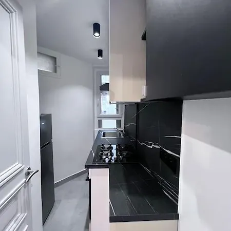18 - 6p - 2br - Cosy Moderne Equipe